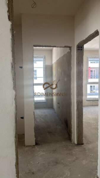 OKAZION !! Apartament 2+1 +2 tualete +2 ballkone ne shitje tek Univers City, Prane QTU - Tirane