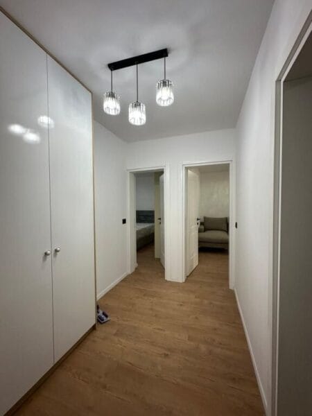 Shitet Apartament 1+1 – Rruga Irfan Tomini